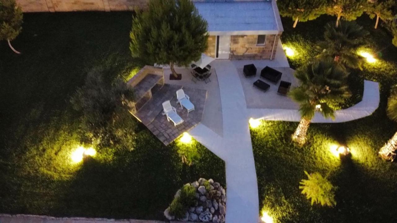 Vila Il Giardino Deluxe Lizzanello Exteriér fotografie
