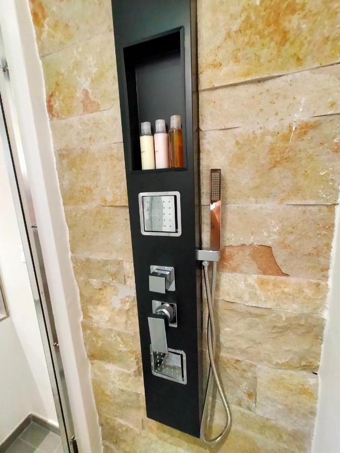 Vila Il Giardino Deluxe Lizzanello Exteriér fotografie